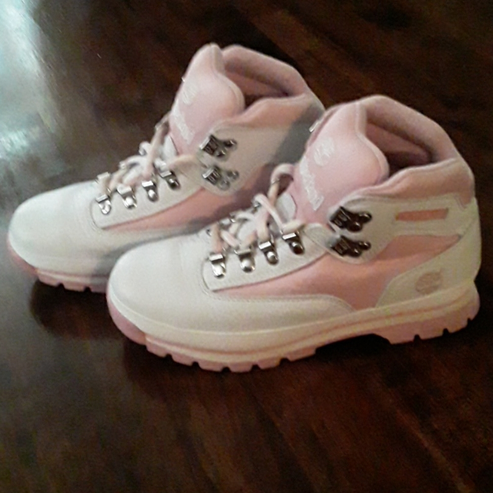 Womens Sneakers